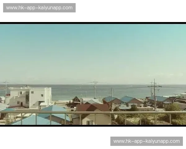 横滨浪潮与名古屋鲸歌：J联赛双雄的宿命对决与城市精神的交响